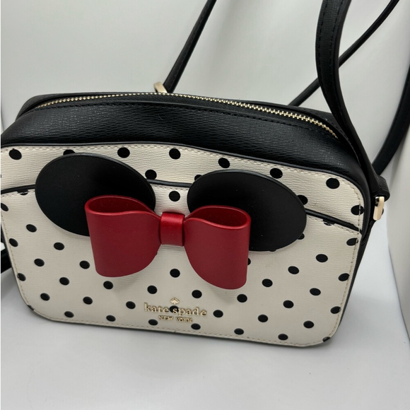Kate Spade X Disney Minnie Mouse Polka Dot Crossbody Camera Bag- NWOT - Picture 6 of 9